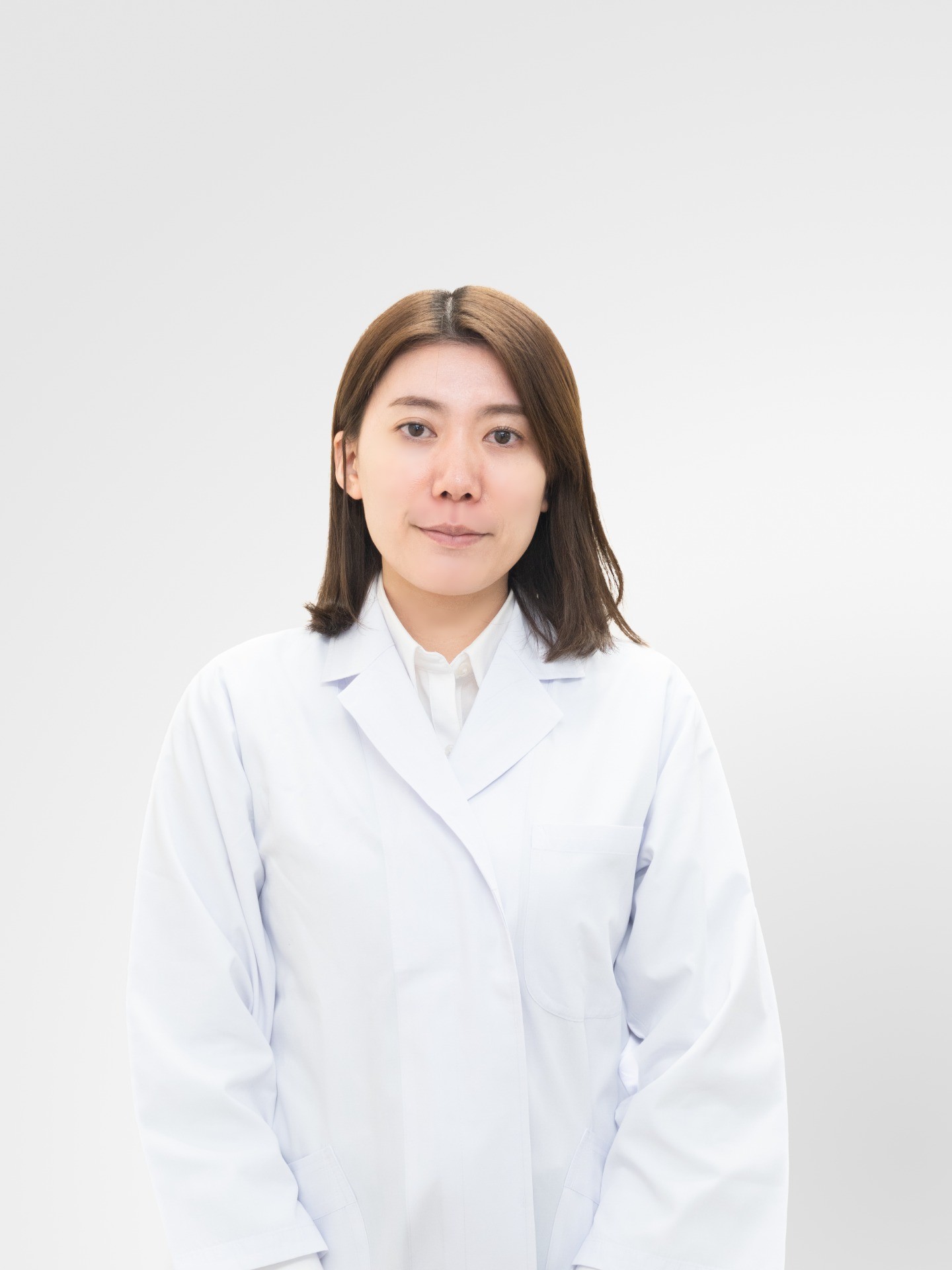 井関 友美