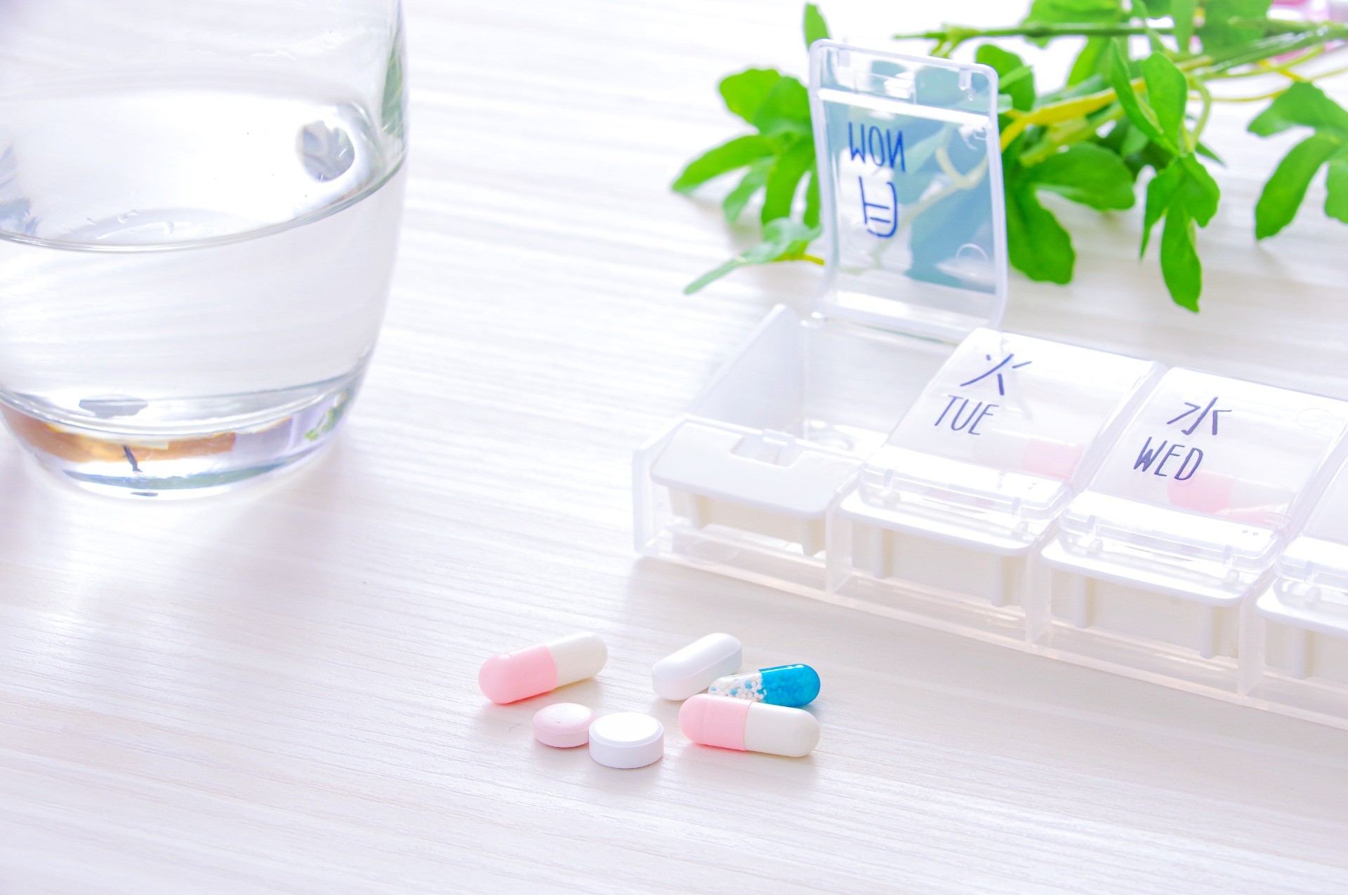 薬の正しい飲み方・保管方法｜飲み忘れ、NGな飲み方も解説